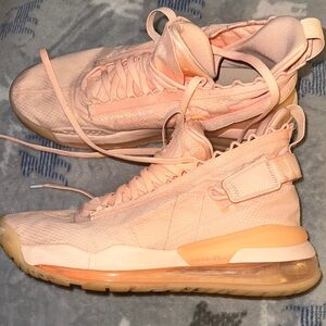Peach Jumpman High-Top Sneakers